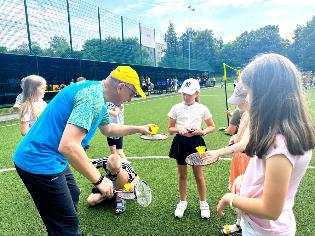 ЗМІ про нас.  Понад 60 дітей взяли участь у спортивному фестивалі «ВідкрийТЕ спорт. Badminton» під керівництвом фахівців з ТНПУ