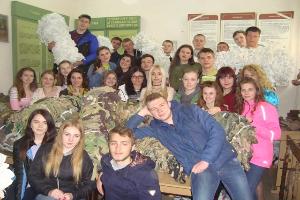 Студенти-історики з Тернополя допомагають воїнам АТО (ВІДЕО)