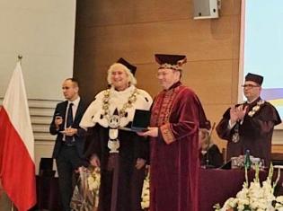 Ректор ТНПУ отримав Відзнаку на урочистій інавгурації академічного року Університету Яна Длугоша в Ченстохові у Польщі (ФОТО)