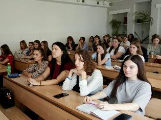  На кафедрі української мови та славістики ТНПУ відбулася настановча конференція з педагогічної практики 