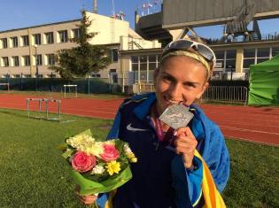 Вітаємо Наталію Стребкову зі срібною медаллю на молодіжному чемпіонаті Європи! (ФОТО) Вітаємо Наталію Стребкову зі срібною медаллю на молодіжному чемпіонаті Європи! (ФОТО)