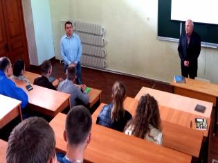 Студентів ТНПУ ім. В. Гнатюка ознайомили з можливістю навчання на кафедрі військової підготовки Студентів ТНПУ ім. В. Гнатюка ознайомили з можливістю навчання на кафедрі військової підготовки
